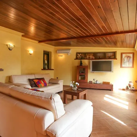 Villa Tess Gorilla Torremolinos