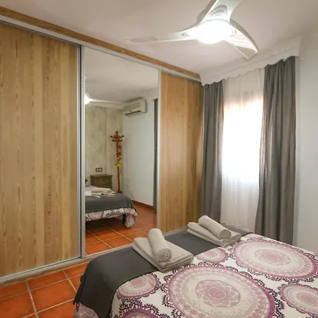 Tess Gorilla Villa *